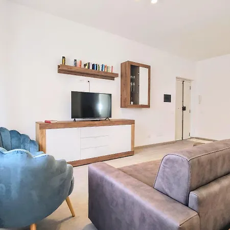 Bell'aria Apartment *